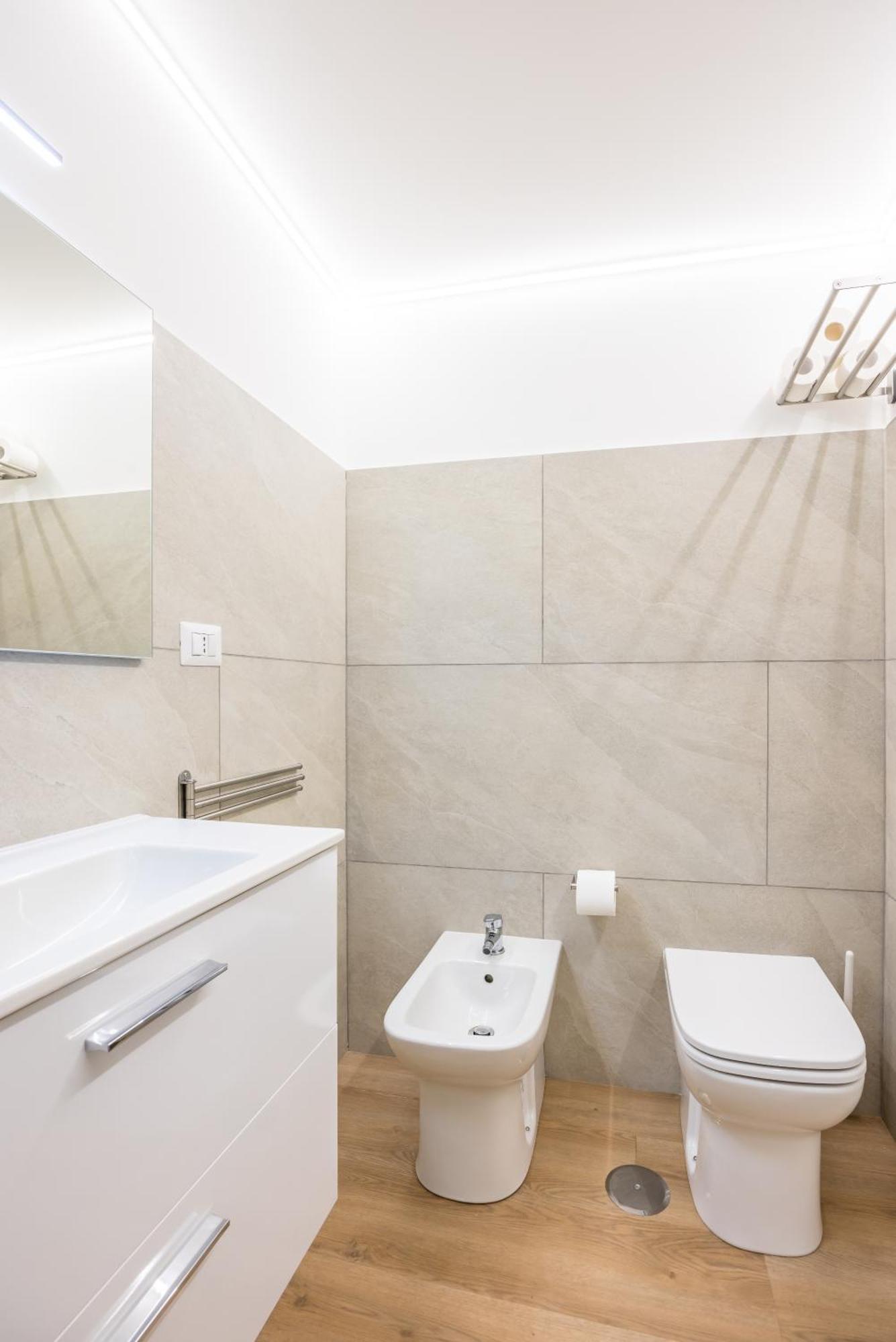 Lioy 25 By Napoliapartments Luaran gambar